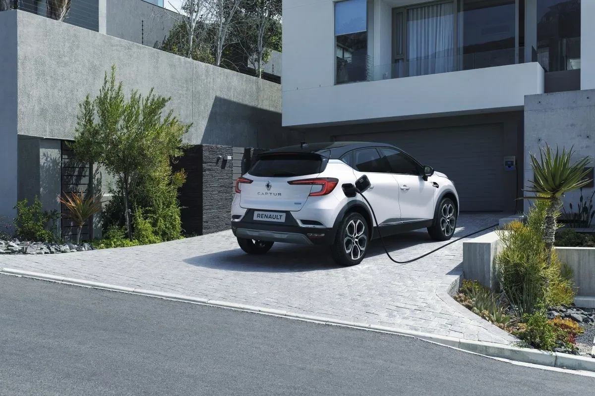 Renault Captur E-Tech