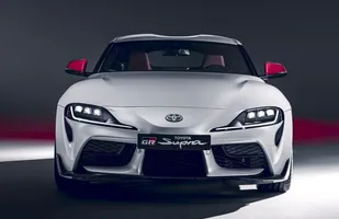 Toyota Supra z silnikiem dwulitrowym — zdjęcie 5