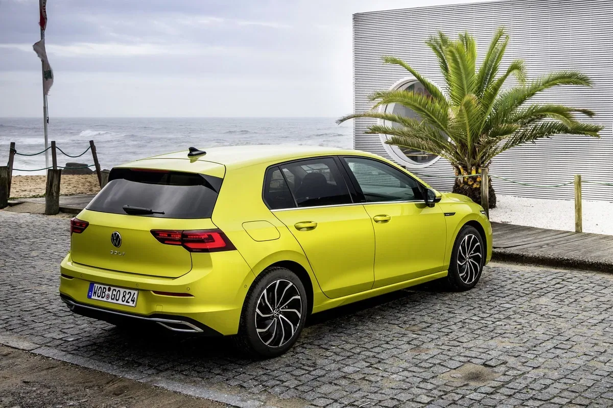 Volkswagen Golf VIII