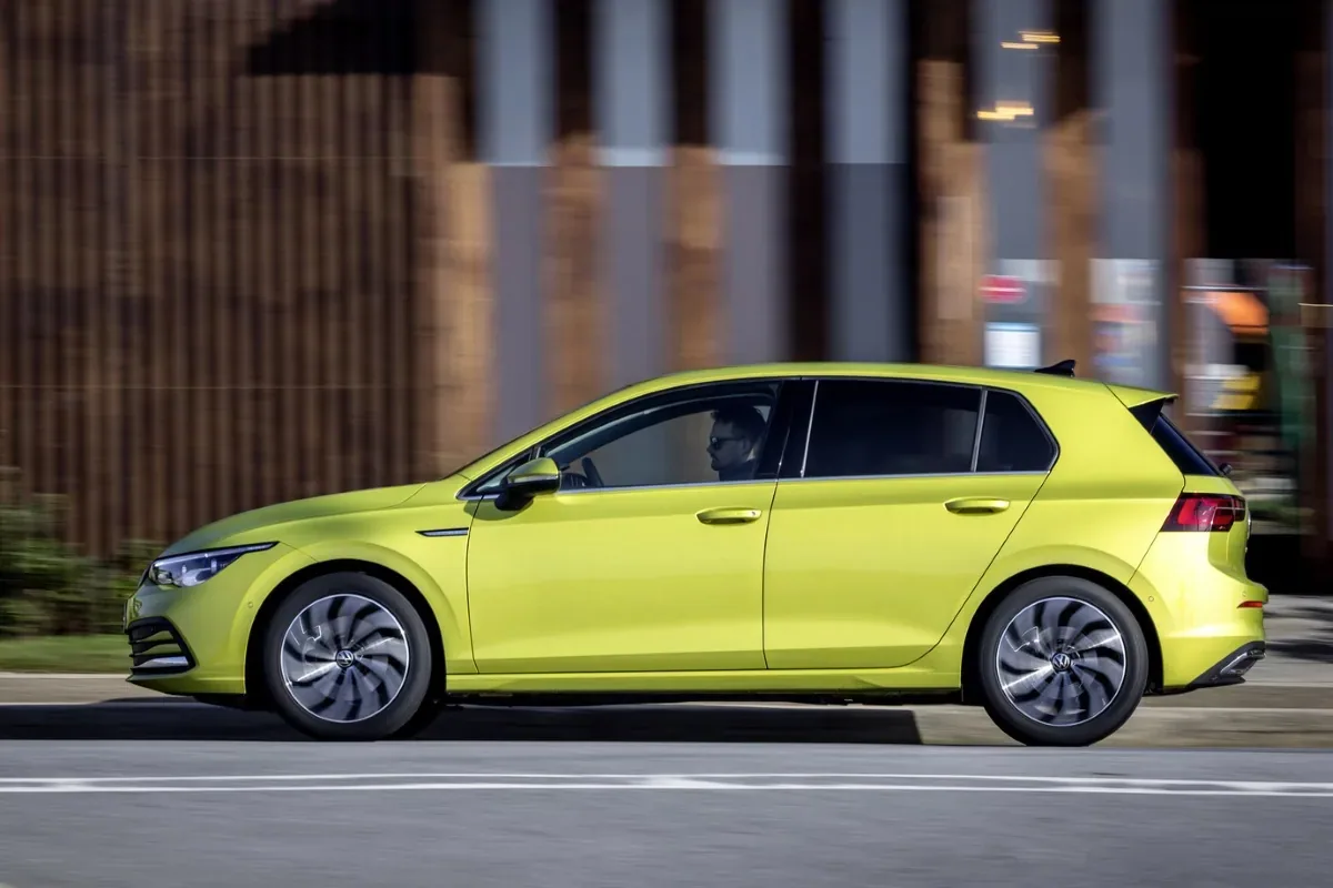 Volkswagen Golf VIII