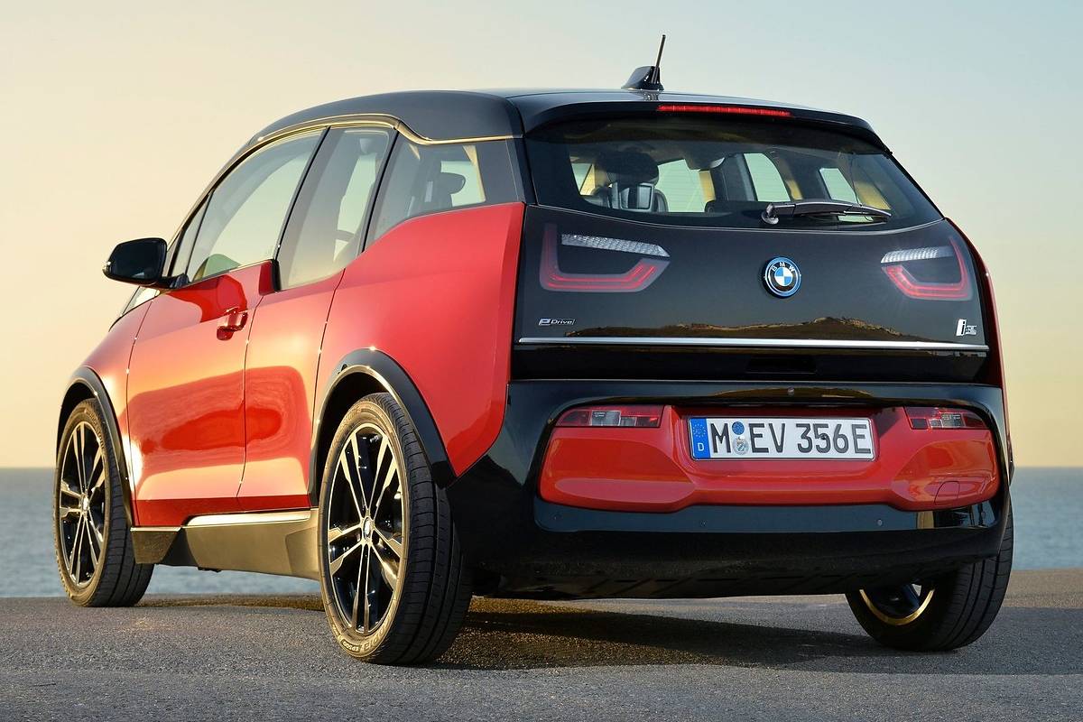 Polacy pokochali elektryczne BMW?