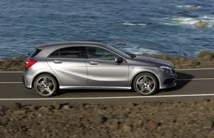 Mercedes klasy A z silnikiem Renault — zdjęcie 6