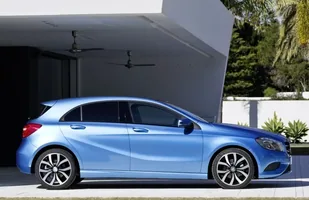 Mercedes klasy A z silnikiem Renault — zdjęcie 8