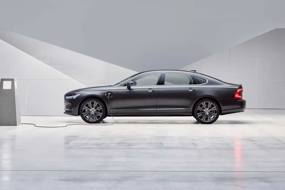 Volvo S90