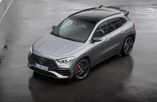 Mercedes-AMG GLA 45 4MATIC+. Sportowa nowość — zdjęcie 7