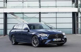 Mercedes klasy E po liftingu — zdjęcie 9