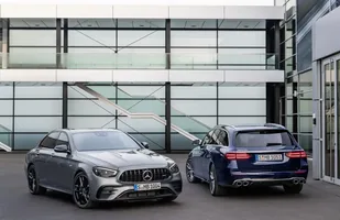 Mercedes klasy E po liftingu — zdjęcie 11