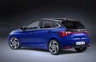 Hyundai i20 nowej generacji. Wnętrze! — zdjęcie 3