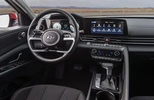 Hyundai Elantra nowej generacji — zdjęcie 5