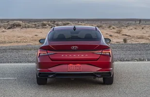 Hyundai Elantra nowej generacji — zdjęcie 6