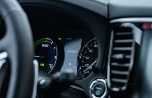 Mitsubishi Outlander PHEV znów w sprzedaży — zdjęcie 5