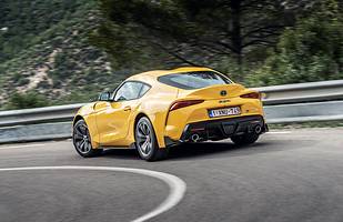 Toyota Supra na torze