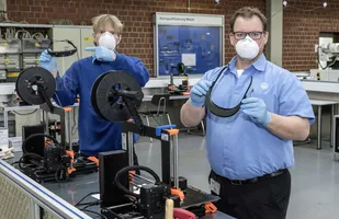 Volkswagen drukuje elementy masek dla służby zdrowia — zdjęcie 3
