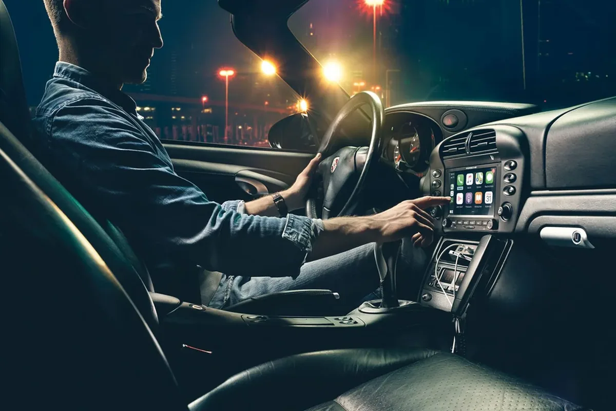 Porsche Classic Communication Management Plus