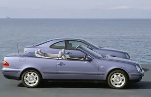 Mercedes E coupe i kabriolet - historia — zdjęcie 4