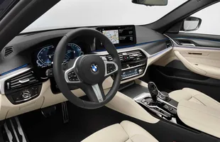 BMW 5 po liftingu — zdjęcie 8