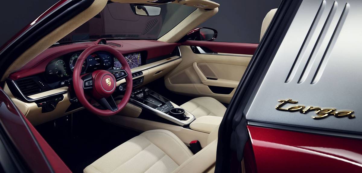 Porsche 911 Targa 4S Heritage Design Edition