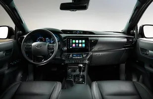 Toyota Hilux po modernizacji — zdjęcie 6