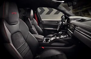 Porsche Cayenne GTS. Mocna nowość — zdjęcie 8