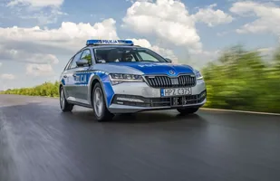 Nowa broń policji: uwaga na Superby Kombi.... — zdjęcie 1