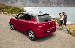 Suzuki Swift po liftingu — zdjęcie 3
