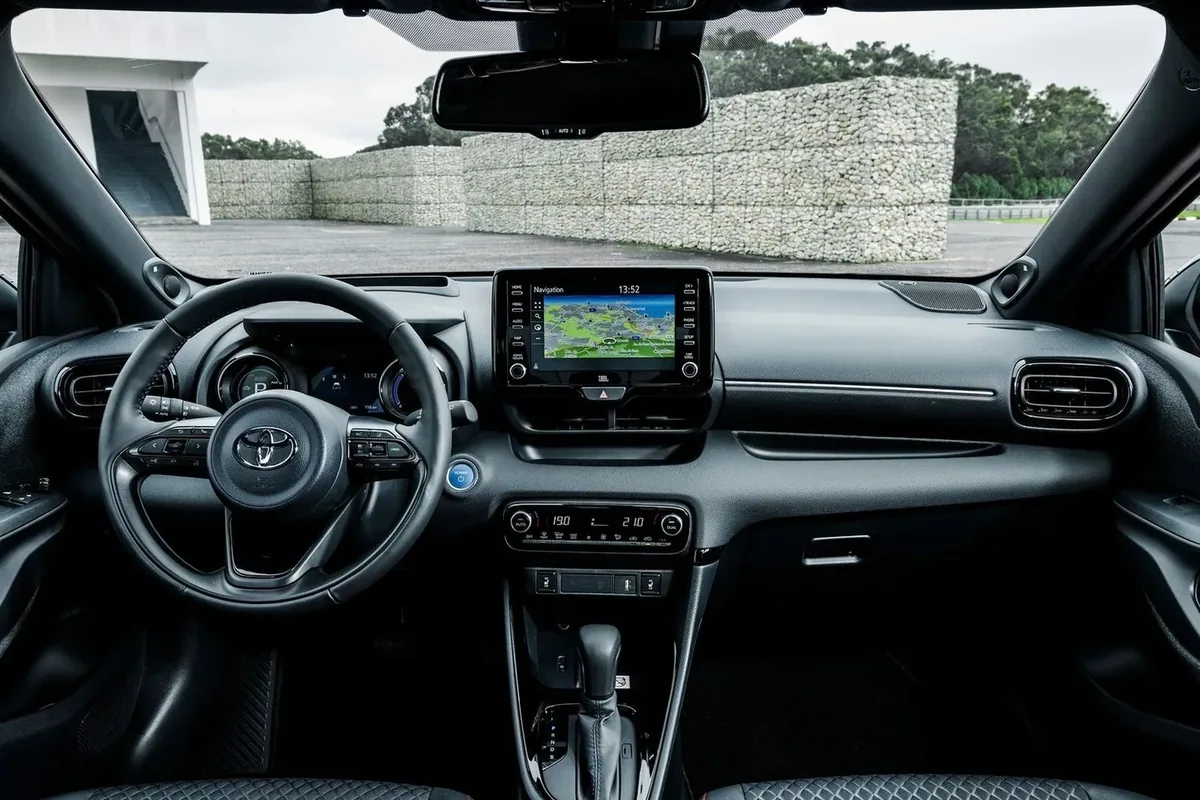 Nowa Toyota Yaris