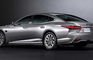 Lexus LS już po liftingu — zdjęcie 4