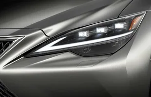 Lexus LS już po liftingu — zdjęcie 5
