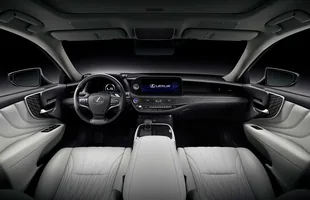 Lexus LS już po liftingu — zdjęcie 7
