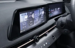 Nissan Ariya. Elektryczna nowość — zdjęcie 9