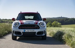 Mini John Cooper Works Countryman po modernizacji — zdjęcie 6