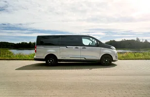 Toyota PROACE Verso VIP — zdjęcie 2