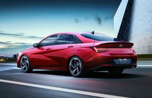 Hyundai Elantra N Line. Nowość — zdjęcie 3
