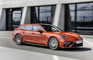 Porsche Panamera po modernizacji — zdjęcie 1
