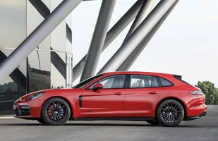 Porsche Panamera po modernizacji — zdjęcie 5