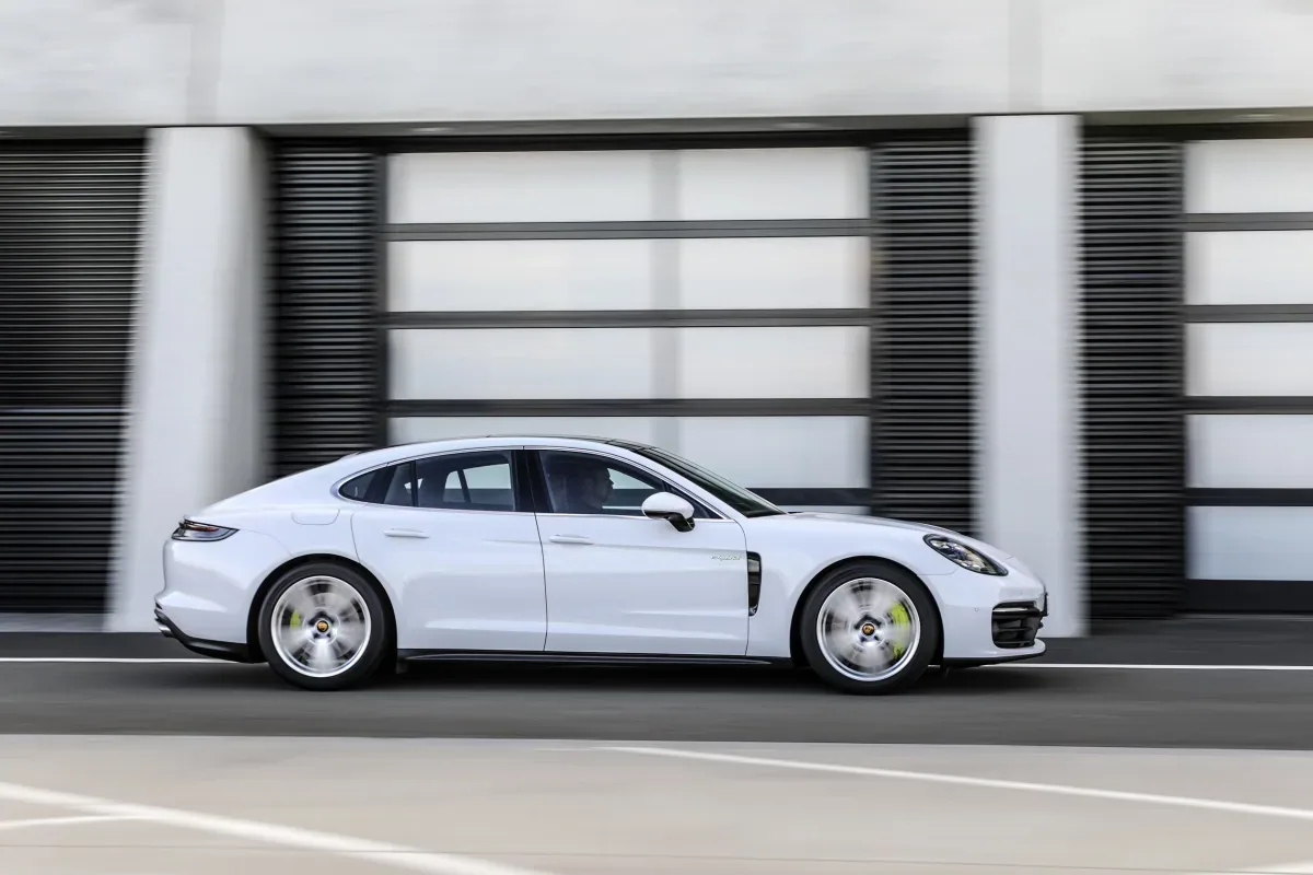 Porsche Panamera 4S E-Hybrid