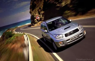 Toyota RAV4 II. Warta wysokiej ceny? — zdjęcie 3