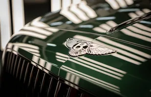 40 tys. Bentleya Flying Spur — zdjęcie 4