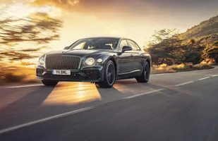 40 tys. Bentleya Flying Spur — zdjęcie 5