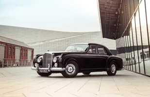 40 tys. Bentleya Flying Spur — zdjęcie 6