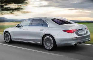 Mercedes klasy S. Oto nowy król samochodów! — zdjęcie 8