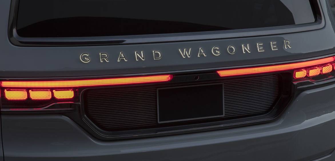 Jeep Grand Wagoneer Concept