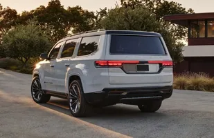 Jeep Grand Wagoneer wraca! — zdjęcie 7