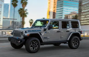 Jeep Wrangler 4xe. Hybryda plug-in — zdjęcie 3