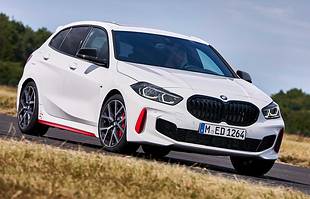 BMW 128ti. Tuż poniżej "M"