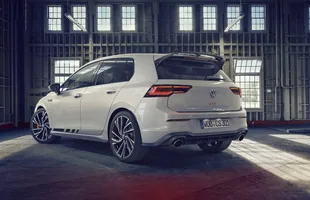 Volkswagen Golf GTI Clubsport. Imponuje mocą! — zdjęcie 1