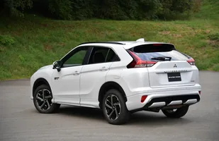Mitsubishi Eclipse Cross po liftingu. Tylko PHEV — zdjęcie 2