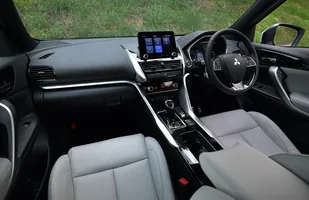 Mitsubishi Eclipse Cross po liftingu. Tylko PHEV — zdjęcie 7