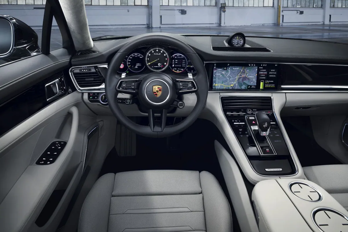 Porsche Panamera Turbo S E-Hybrid Executive