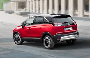 Opel Crossland po liftingu. Już bez X — zdjęcie 3